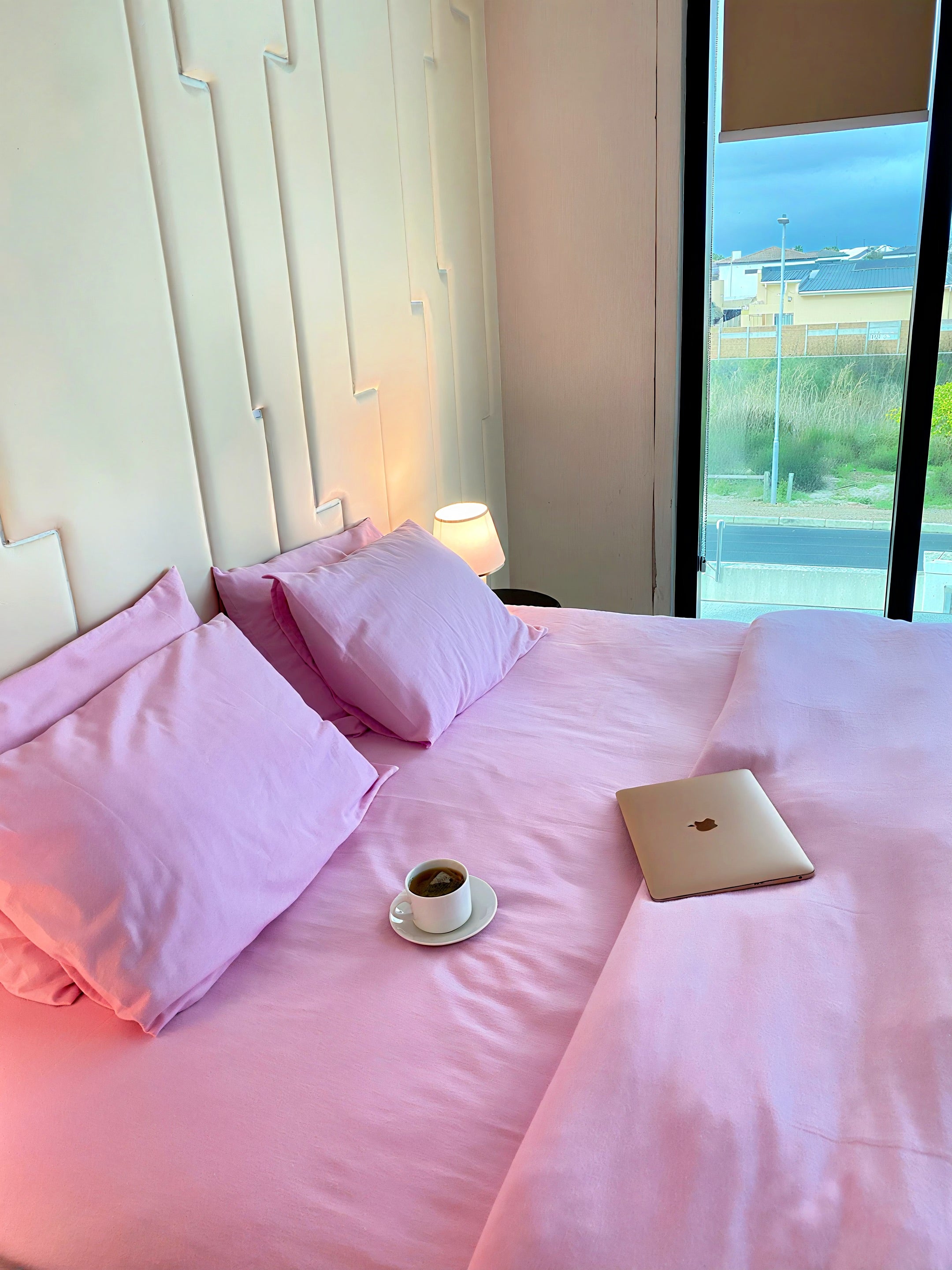Rose Petal-Soft pink hues