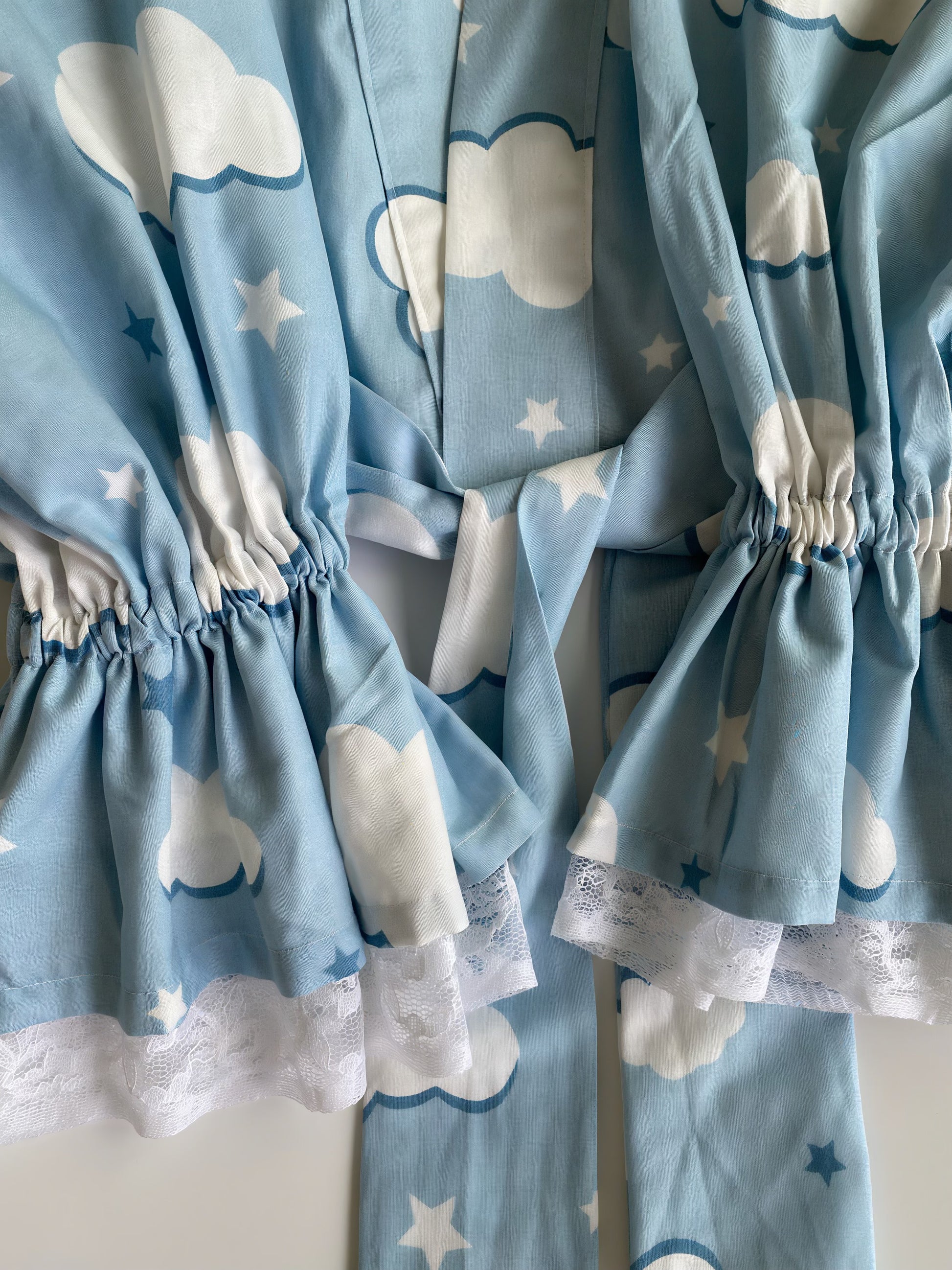 Retreat Robe